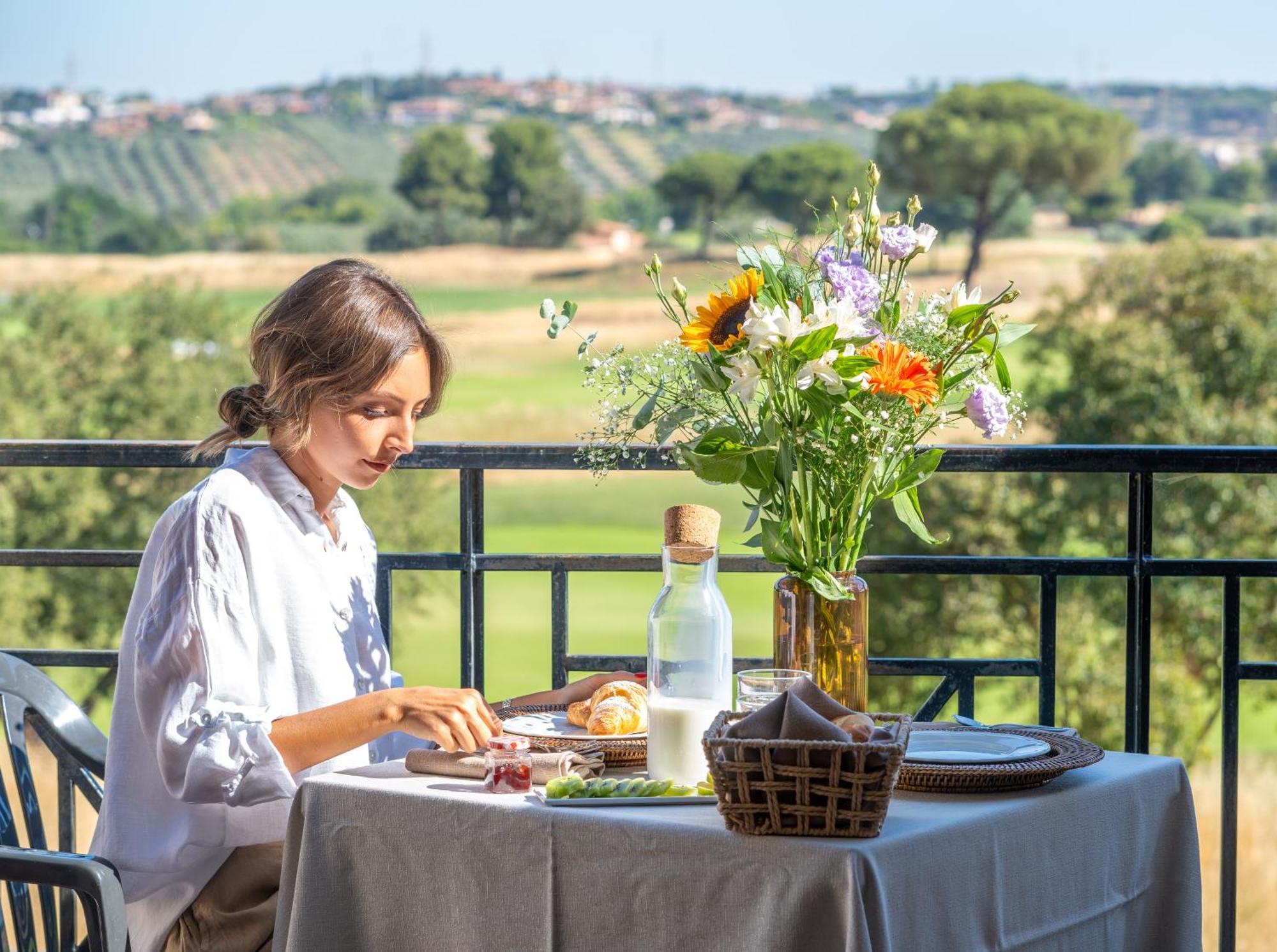 Carpediem Roma Golf Club Marco Simone Exterior foto